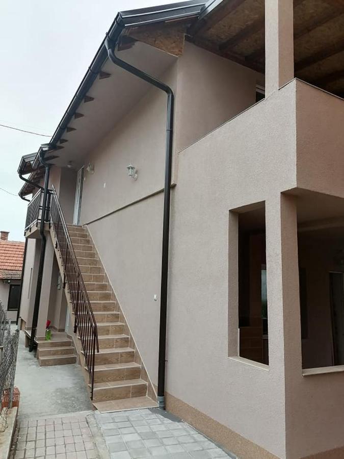 Zlatko Apartament *